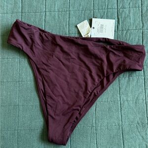 O’Neill Women’s Dark Red Cheeky Bikini Bottom Size XL New